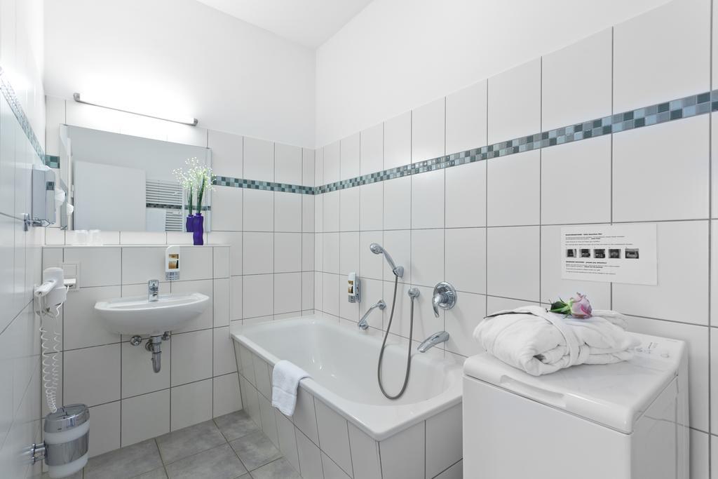 Apartments Am Altmarkt By Aparts An Der Frauenkirche Дрезден Екстериор снимка